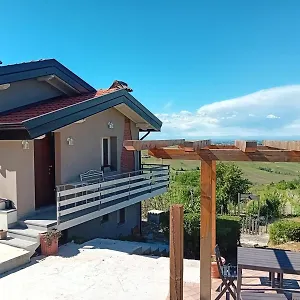 Nife Tiny House - Secret Garden , Montalbo Italia