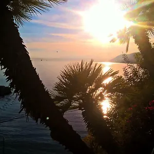 Golfo Paradiso La Casa Del Comandante , Camogli Italia